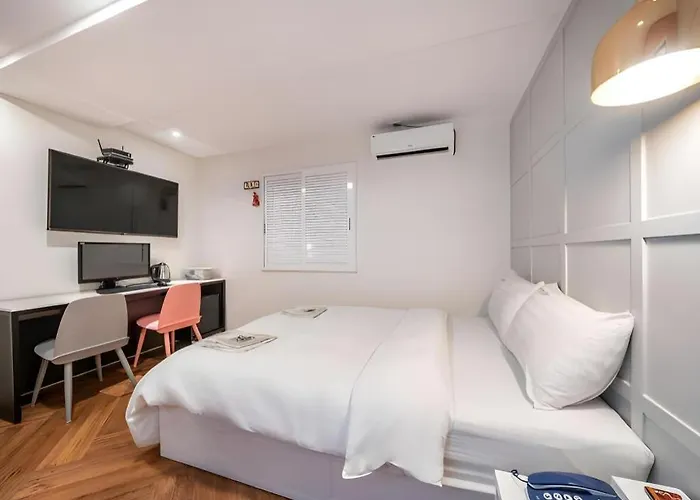Mac Motel *